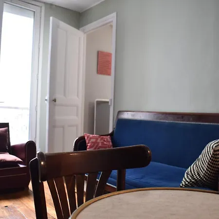 Apartment Large Quiet Parisian In Lively 11th Paris